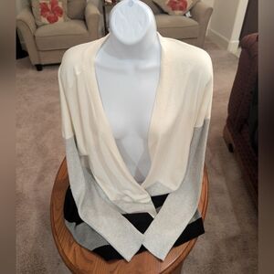 Cream & Gray Open Front Sweater, size L